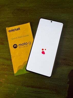 Moto g Stylus 5G Smartphone with Yellow Cricket Quick Start Guide